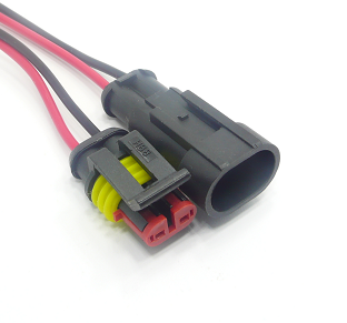 Разъём AMP-02 DJ7021-1,5 с проводами Разъём AMP-02 DJ7021-1,5 с проводами